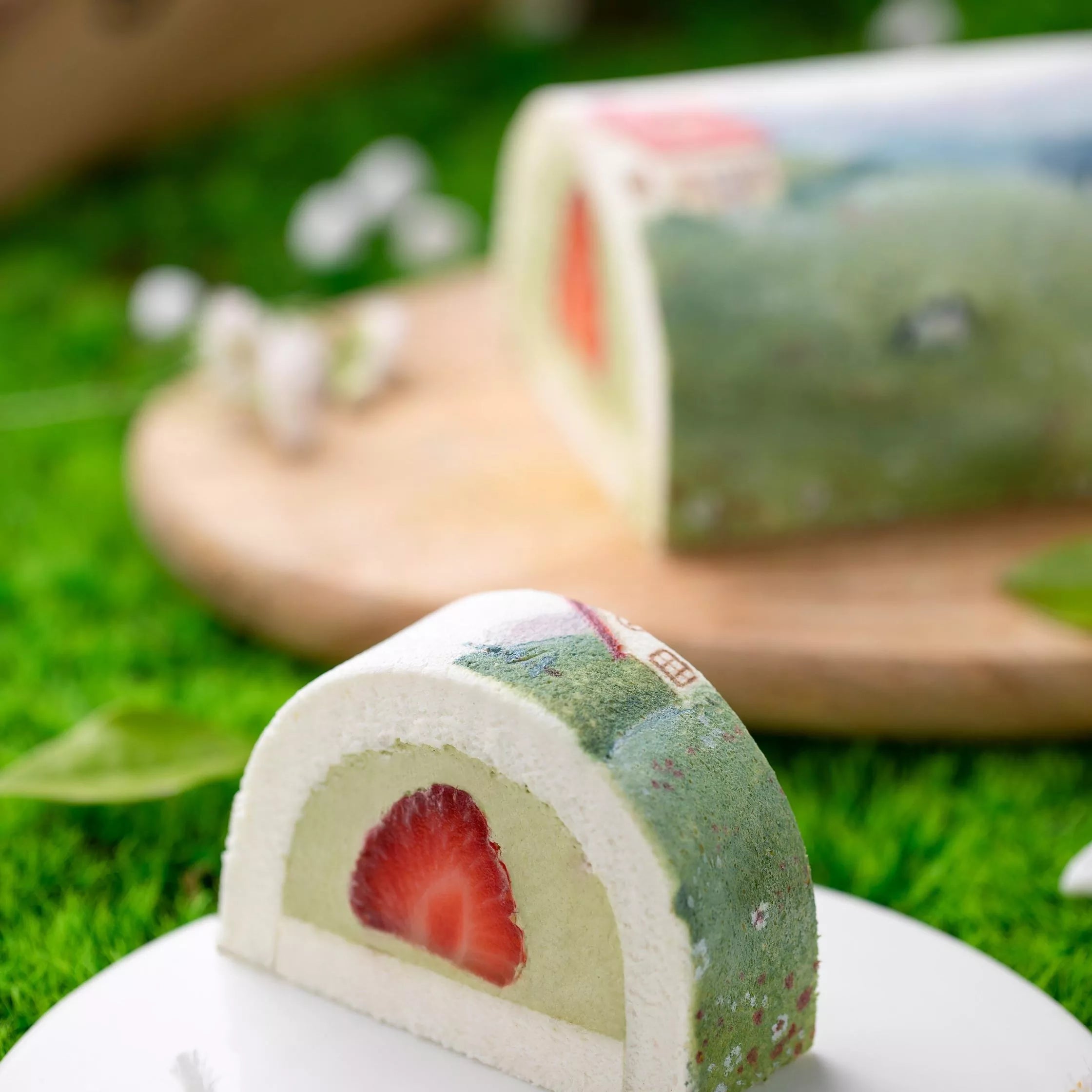 Hand-Painted Rustic Swiss Roll Masterclass