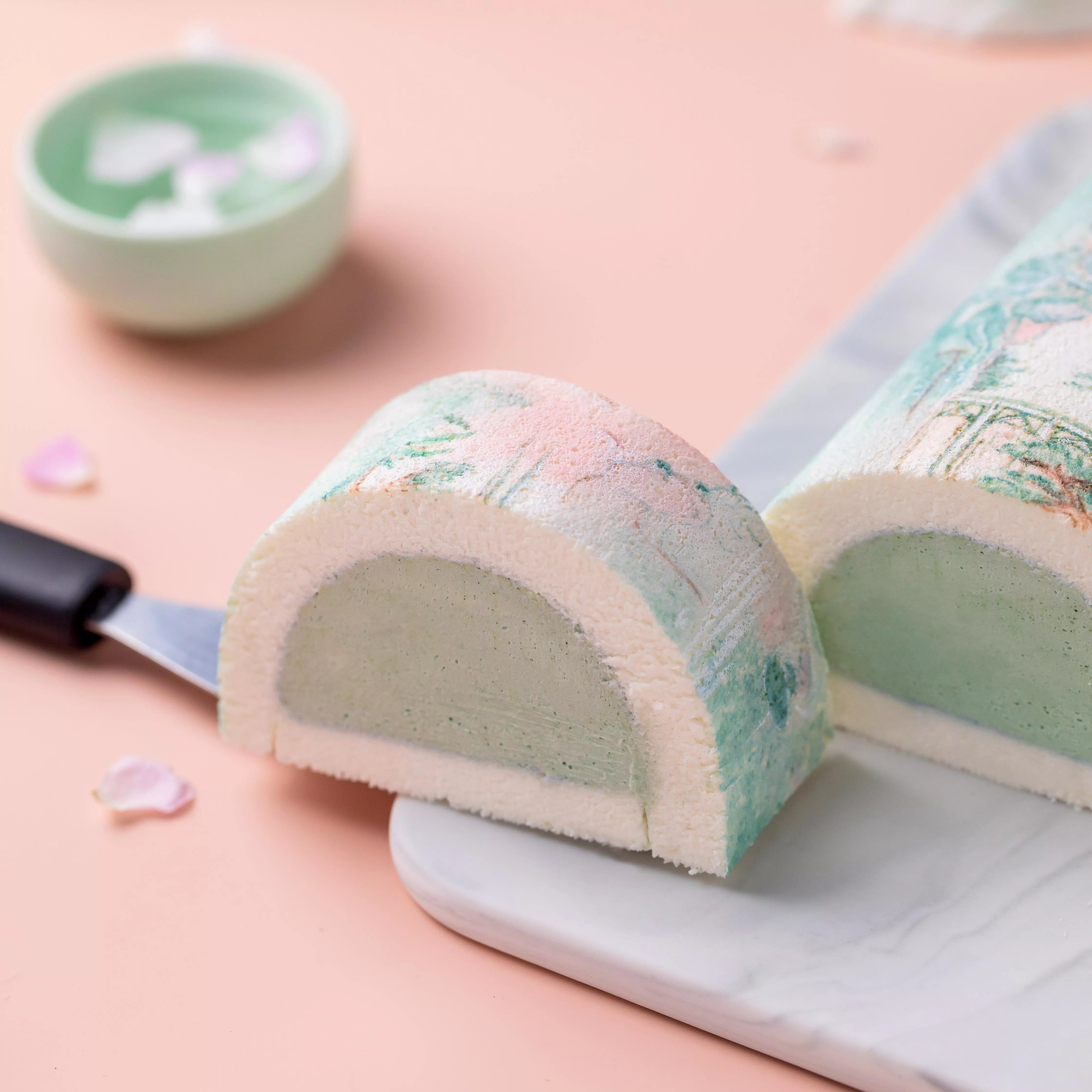 Hand-Painted Landscape Swiss Roll Cake Masterclass